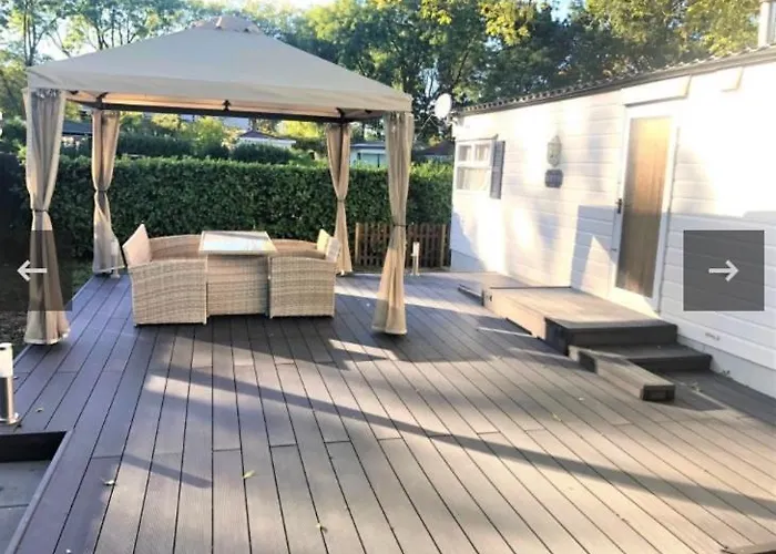 Vakantiehuis Recreatiepark Rhederlaagse Meren * Lathum